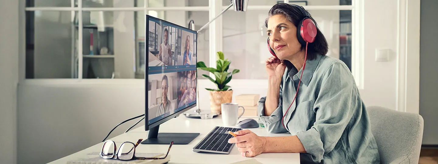 Frau im Mobile Office. Digitalisierungskampagnen Auftaktsujet