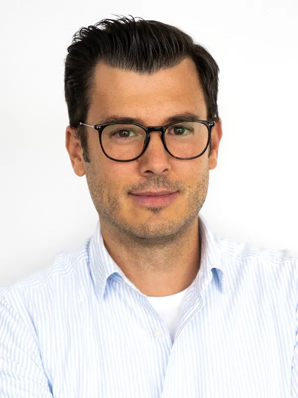 Foto von Mag. Dominik Zöhrer, LL.M. MBA Foto von Mag. Dominik Zöhrer, LL.M. MBA