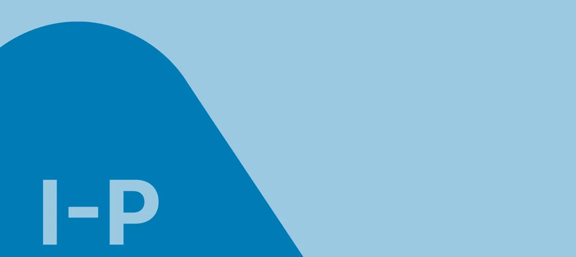 I P Credit Lwptm Schriftzug I bis P auf blauem Hintergrund