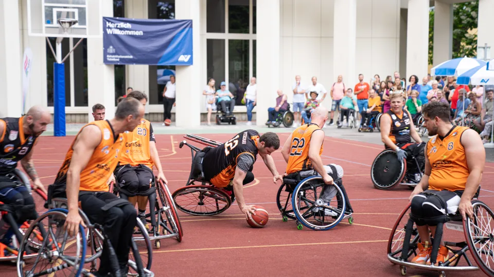 Spannendes Rollstuhlbasketball am RKT-Sportfest 2023