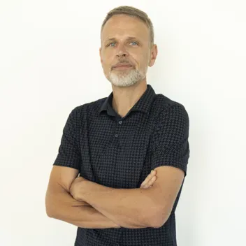 Porträtbild von Walter Sarkletti Porträtbild von Walter Sarkletti