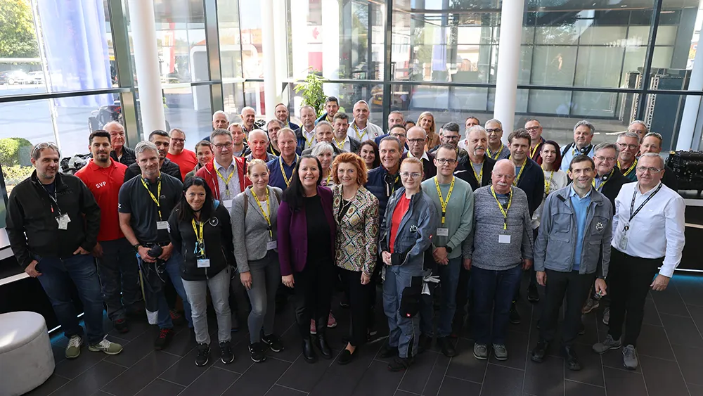 PA 2024 10 17 Strikte Sicherheitskonzepte (2) - SFK-Treffen (c) AUVA 1000 Gruppenbild SFK-Treffen